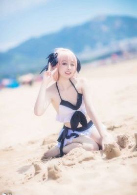 国产娇小hdxxxx乱-迅雷电影国语版中文版