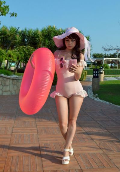 色视频国产-迅雷电影手机在线观看